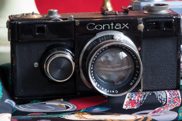 This copy is a Contax I c from 1933 or 1934. (Serial number V89868).