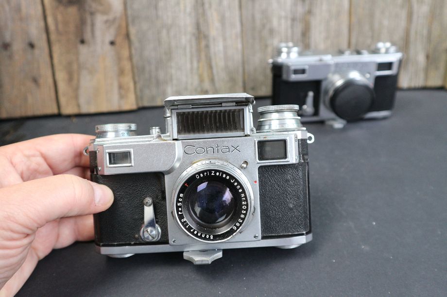 The pré war Contax 3 with the famous Carl Zeiss Jena 5 cm 2.0